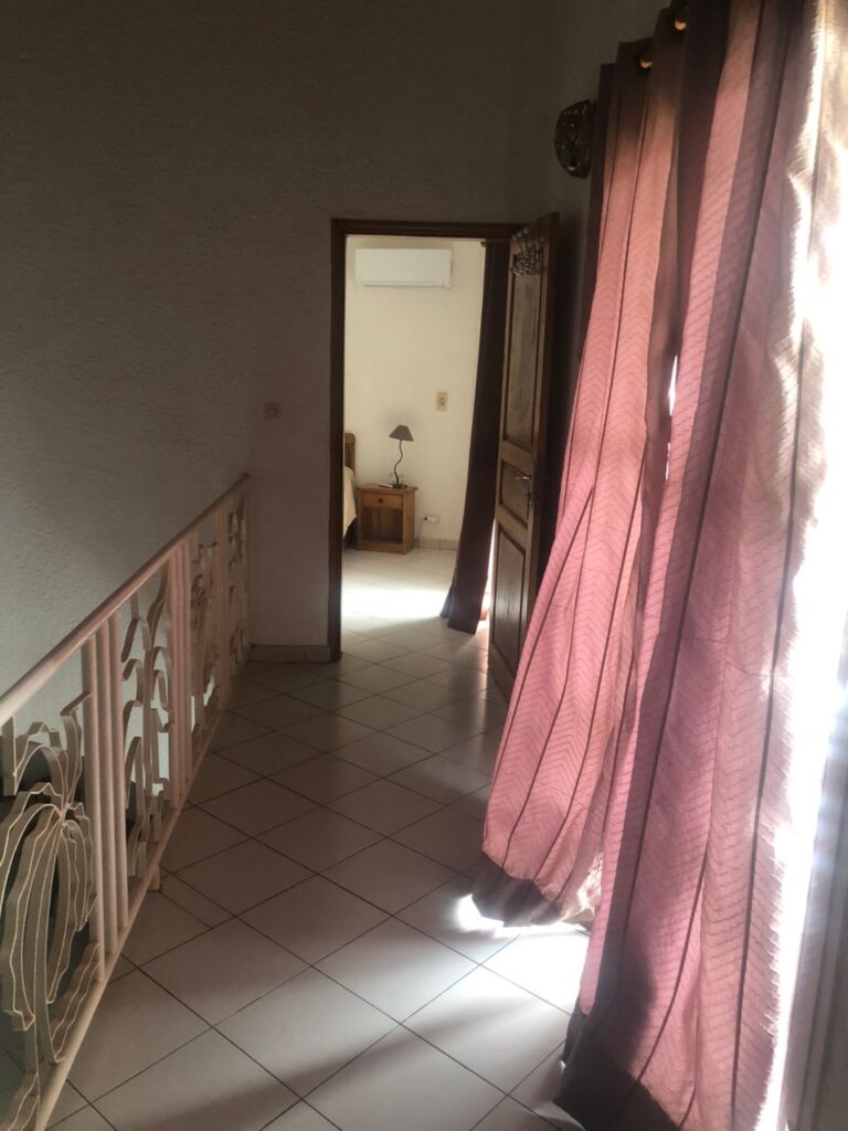 Villa 3 Chambres en Location à Saly (14)