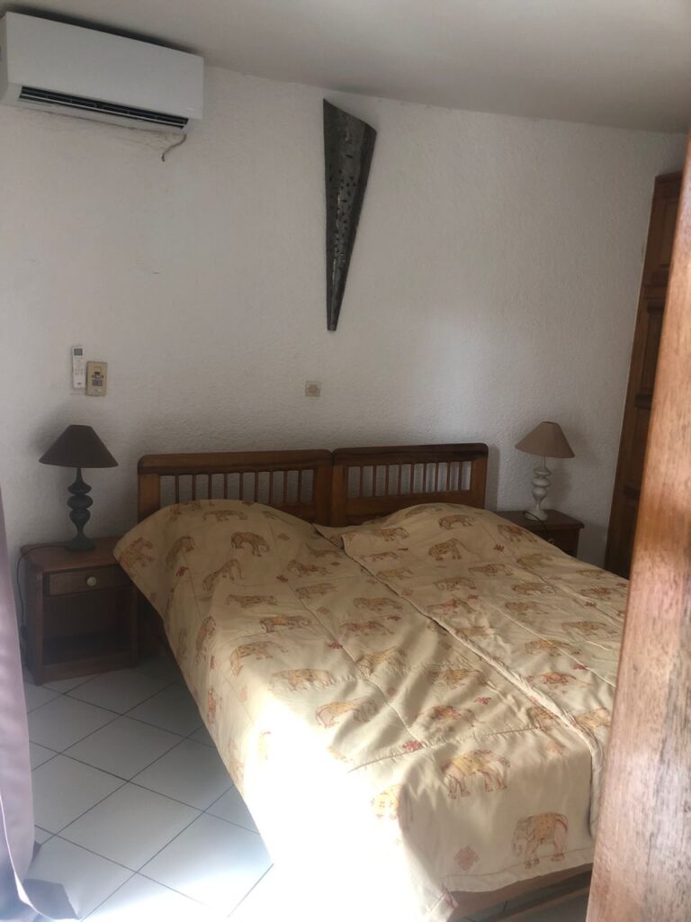 Villa 3 Chambres en Location à Saly (16)