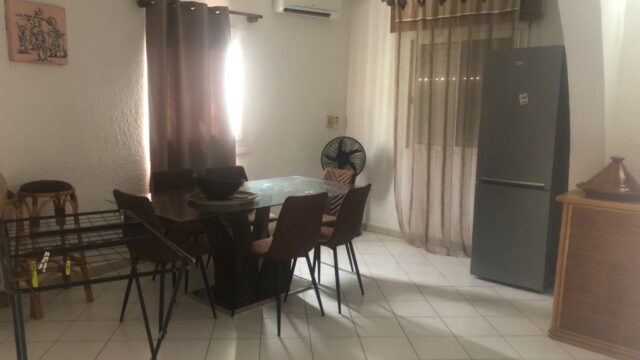 Villa 3 Chambres en Location à Saly (25)