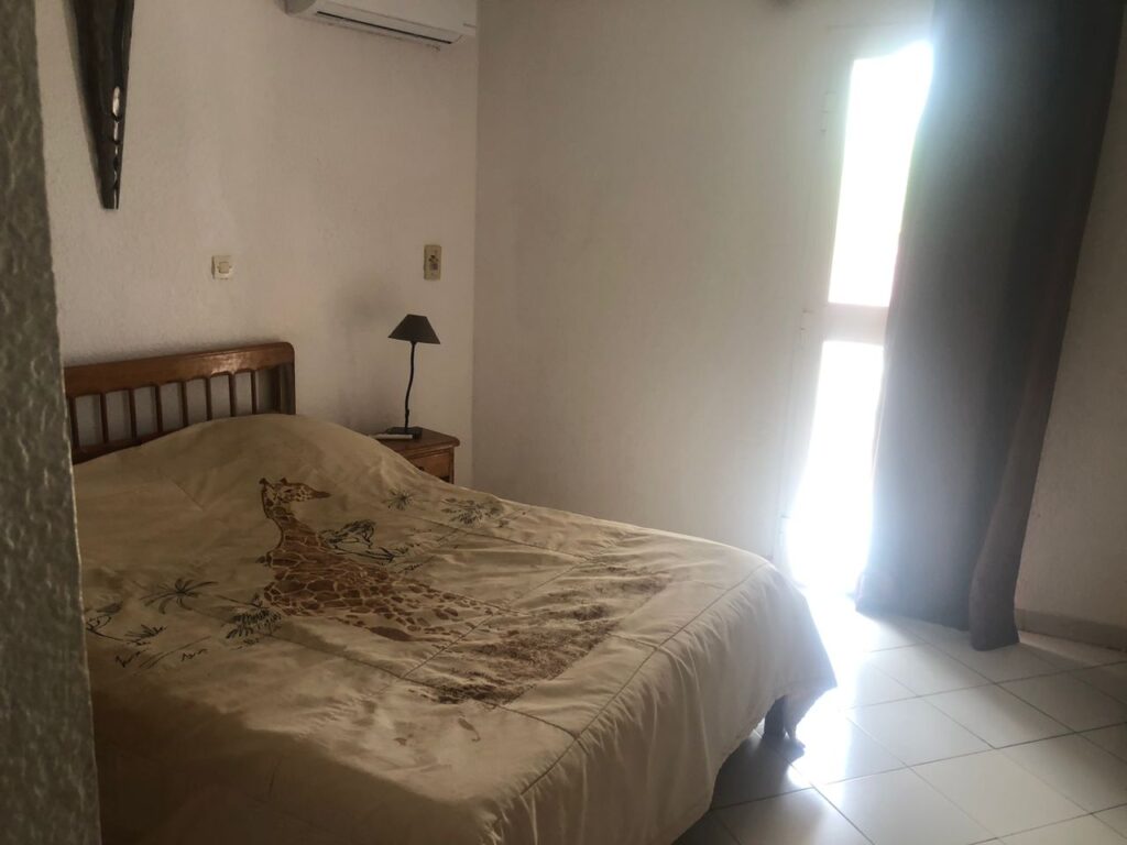 Villa 3 Chambres en Location à Saly (8)