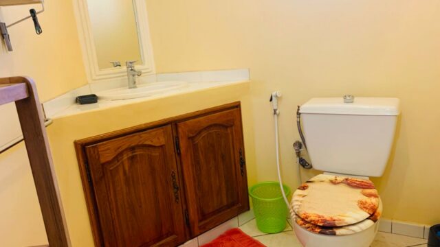 Villa à Louer en Résidence Saly (32)