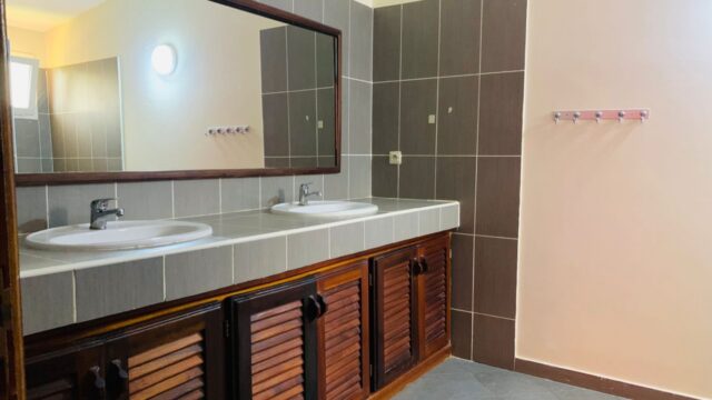 Villa à Louer en Résidence Saly Les Cristalinnes (21)