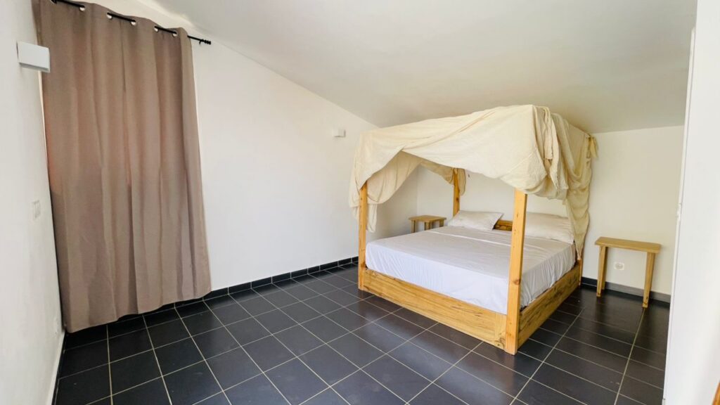 Villa de Prestige à Vendre Saly (13)